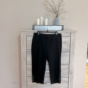 Rafaella - Stylish Capri Pants - Curvy - Black - 12